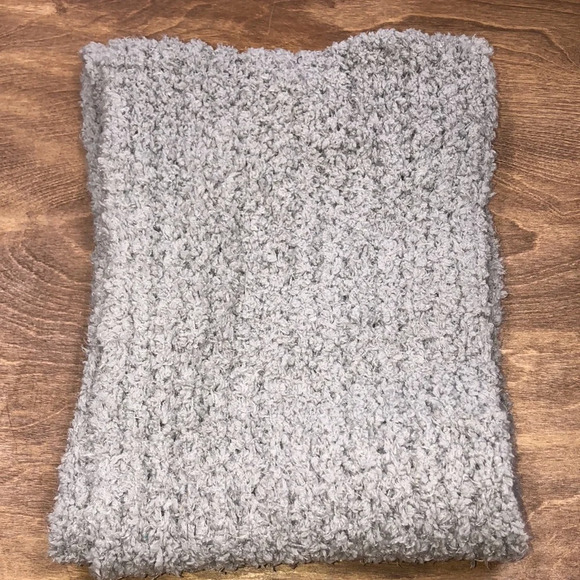Altar’D State one size super soft blue infinity scarf; new with tags - Picture 4 of 7